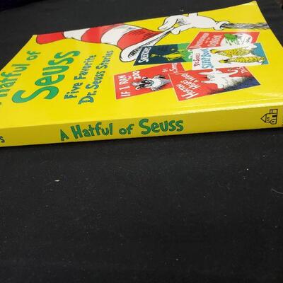 A Hatful of Seuss   Five Favorite Dr. Seuss Stories Paperback