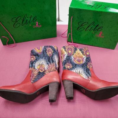 Red Peacock Boots NIB  