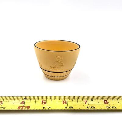 WEDGWOOD CANE JASPERWARE CHERUB SMALL CUP
