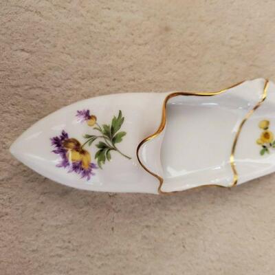 Meissen Hand Painted Porcelain Slipper 408 93N