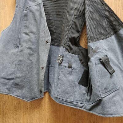 Concealed Carry Outfitters Grey Vest 