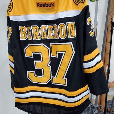 Reebok NHL Boston Bruins Bergeron #37 Jersey