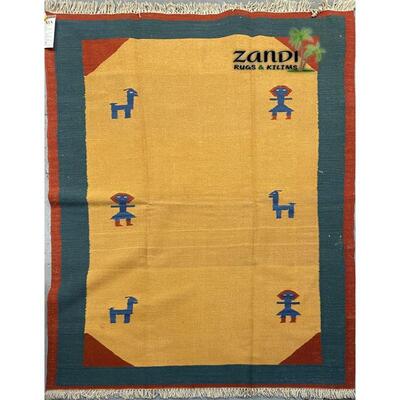 Persian Shiraz design kilim 4'2"x6'3" Retail $3515.625