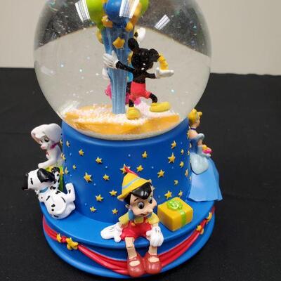 Walt's 100th Birthday  water globe Music Box 