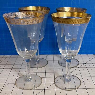 #15 (4) Gold Rimmed Wine Goblet 