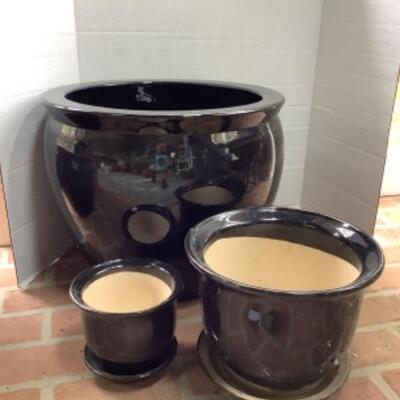 O - 297  Lot of Three Planters in Various Sizes 
