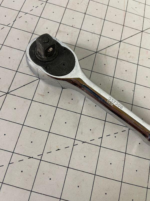 381 HUSKY Ratchet Socket Wrench 1 2 Inch EstateSales