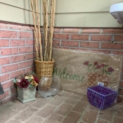 O - 301  Welcome Patio Decor 