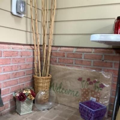 O - 301  Welcome Patio Decor 