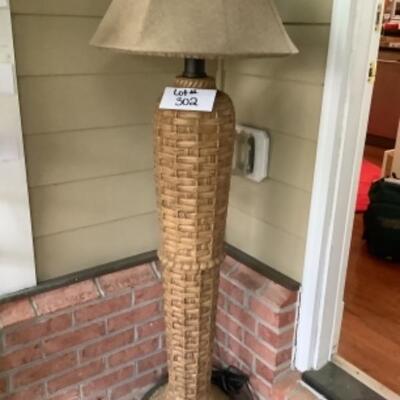 O - 302. NorthCape Outdoor Floor Lamp