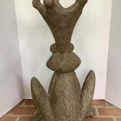 O - 304  Prince Charming Bird Feeder 