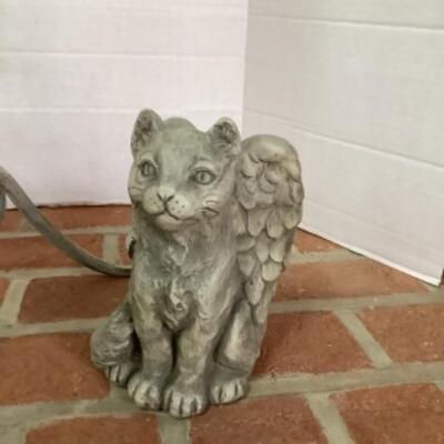 O - 305  Privilege Bird Bath, Pair of Wrought Iron Frogs, Composite Cat Angle 