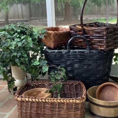 O - 306  Basket Lot & 2 Faux Plants 