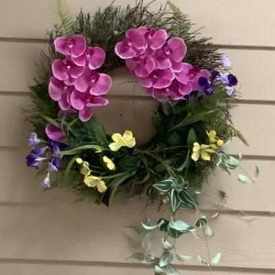 O - 309. Beautiful Spring Wreath 
