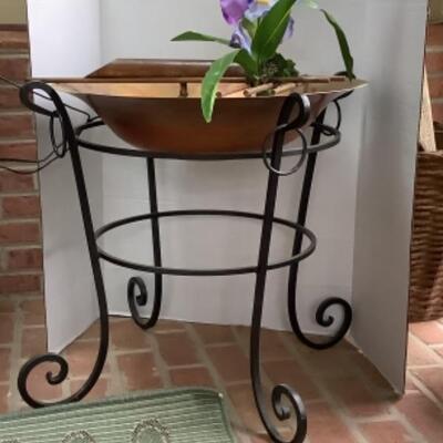 O - 310  Beautiful Asian Inspired Copper Bowl Fountain 