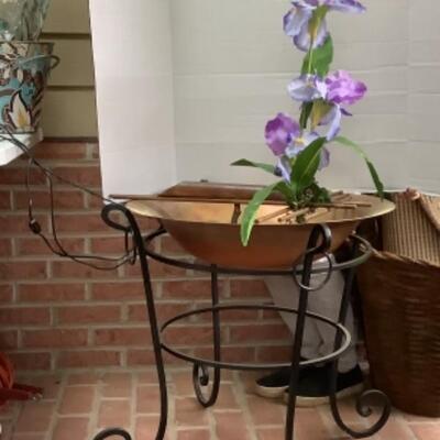 O - 310  Beautiful Asian Inspired Copper Bowl Fountain 