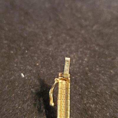 Hollow Bangle    10 K   10 grams