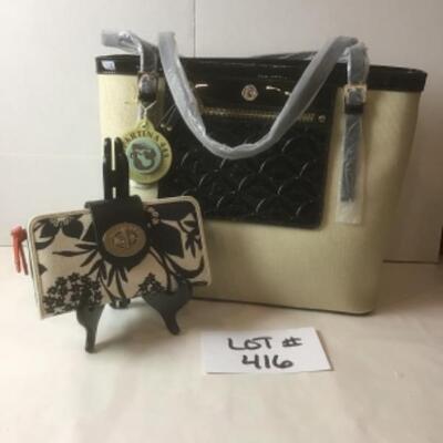 P416 New with tag SPARTINA Splendor Pocket Tote with Linen Wallet 