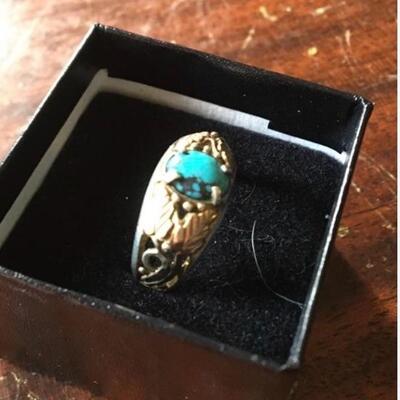 Sterling and Turquoise Vintage Ring. Size 7.5