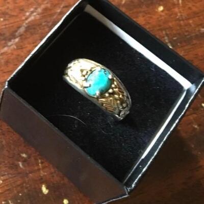 Sterling and Turquoise Vintage Ring. Size 7.5