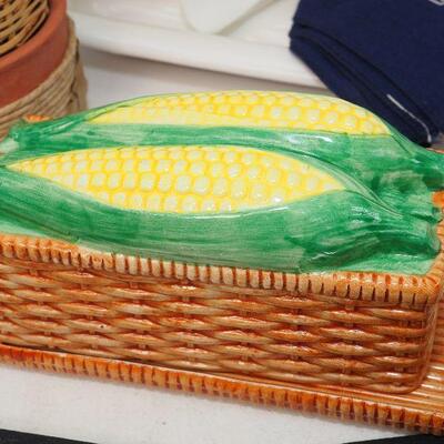Lot 16- Corn on the cob butter dish mid century carafe