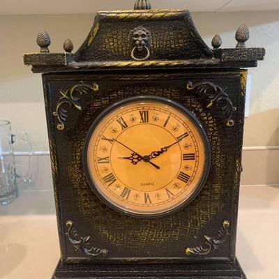 Haunting decorative clock