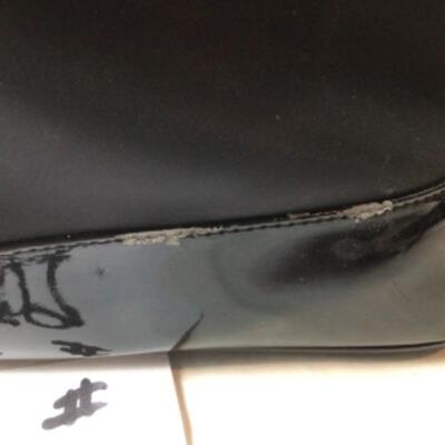 P359 Large Isaac Mizrahi Live Black Tote 