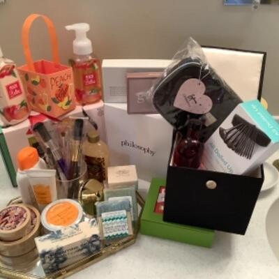 P/B - 456   Skin Care & Beaty Lot 