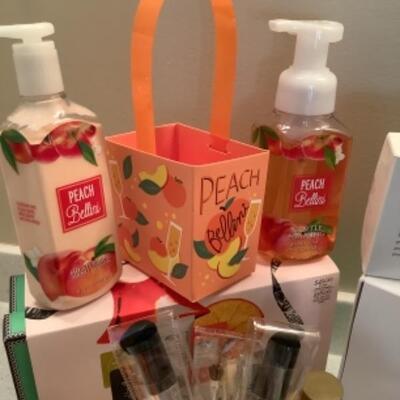 P/B - 456   Skin Care & Beaty Lot 