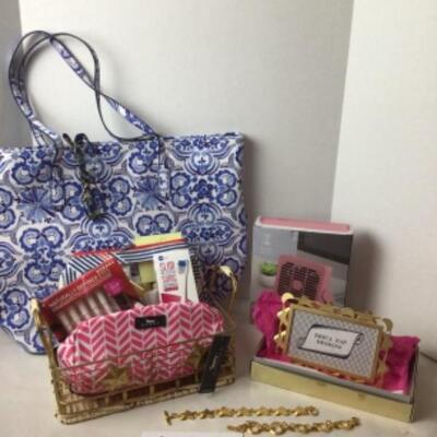 P362 Chicos, SCOUT, Philosophy Travel, and Erica Zap Jewelry 