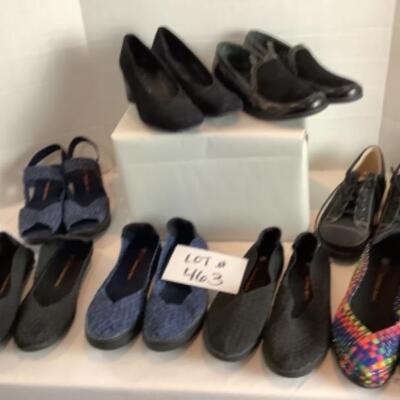 P - 463 Designer Brand Shoe Lot Size 9
