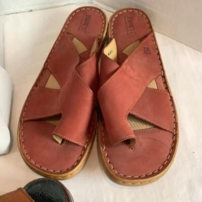 P - 465  Designer Brand Shoe Lot Size 9