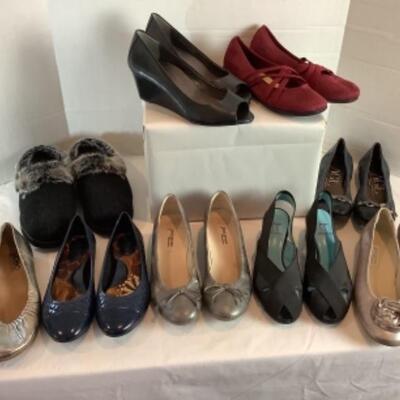 P - 467 Designer Brand Shoe Lot Size 8