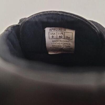 Lot 29: ROCKPORT Black Leather Womens Shoes Size 9 