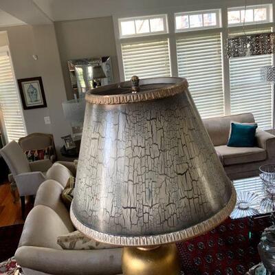 Elegant Vintage Style Lamp