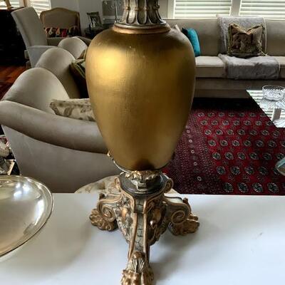 Elegant Vintage Style Lamp
