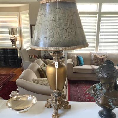 Elegant Vintage Style Lamp