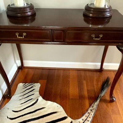 Queen Anne Style Wood Console Table with Drawers