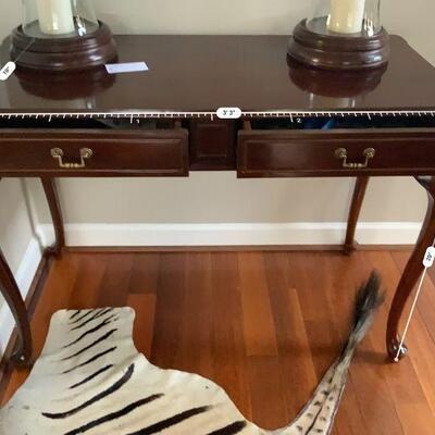 Queen Anne Style Wood Console Table with Drawers