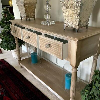 Natural Wood Entry Table 