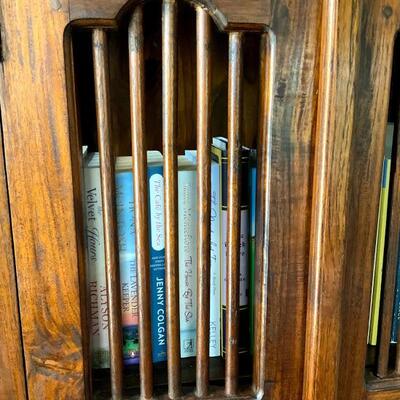 Balinese Display Storage Cabinet - with door