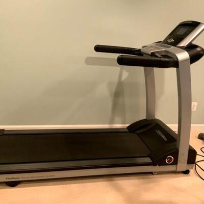 Life Fitness Treadmill (T3)