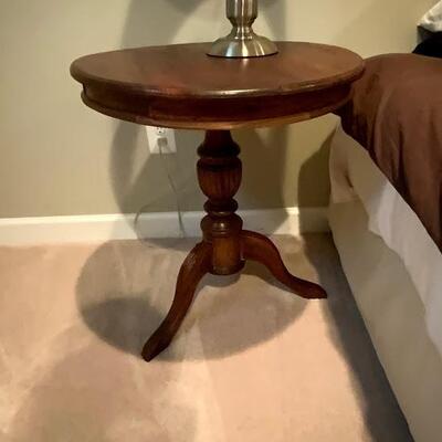 Antique Pedestal Round Side Table