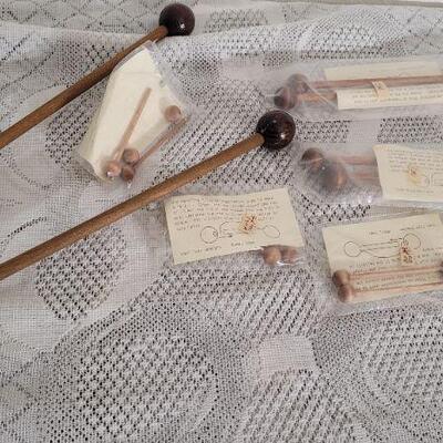 Lot 37: Assorted Crafting Knitting Accessories 