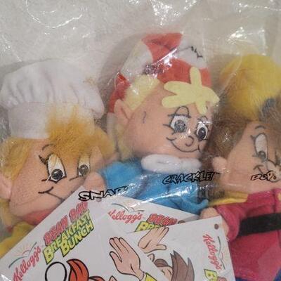 Lot 55: Vintage SEALED Rice Crispies Character Plush Figures 