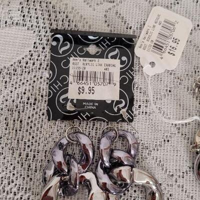 Lot 60: Assorted NEW Hallmark Costume Jewelry
