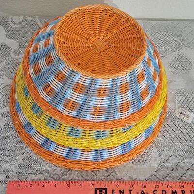 Lot 68: (3) New Hallmark Woven Deco Baskets