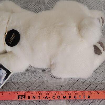 Lot 70: Vintage New SNOW Denver Zoo Plush Bear 