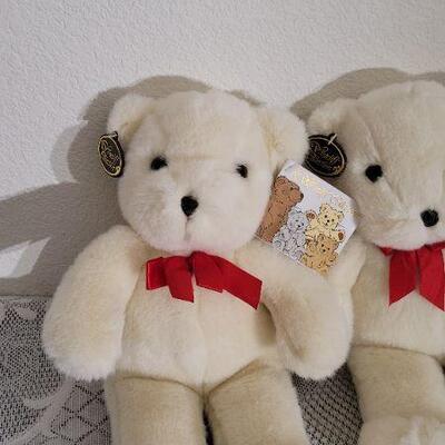 Lot 79: (2) New Plush Bear Collectibles 