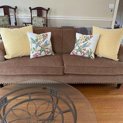 Fantastic like new sofa and loveseat from Pier One 